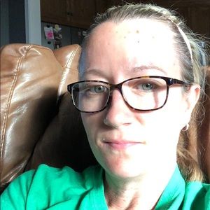 Meet your Posher, Nikki